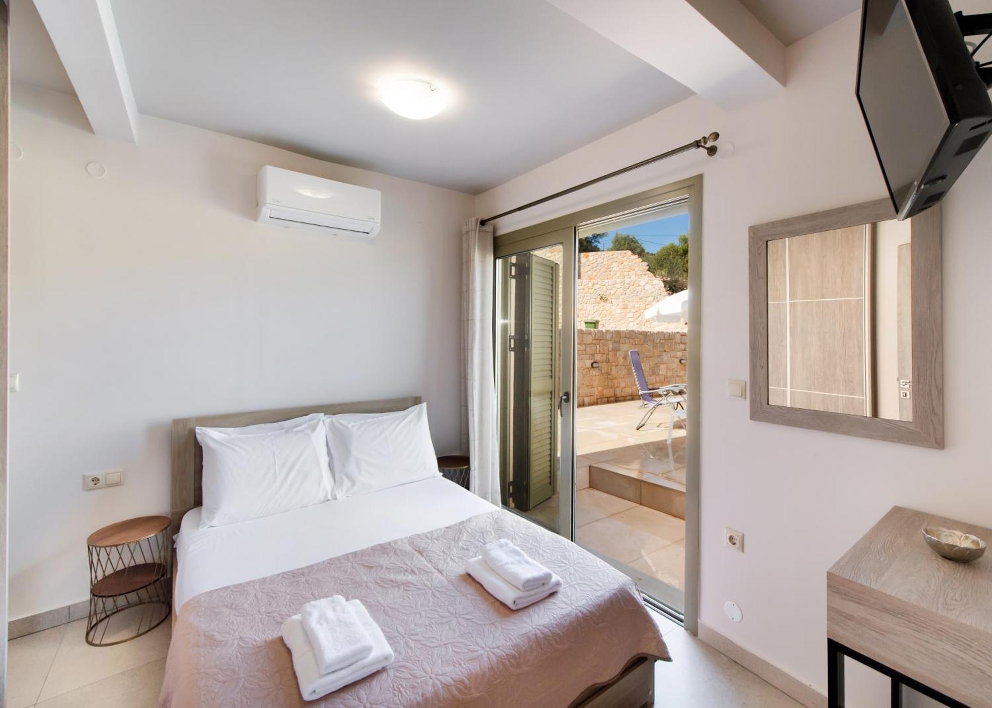 Villelia View Villas 1 Apólpena Kültér fotó